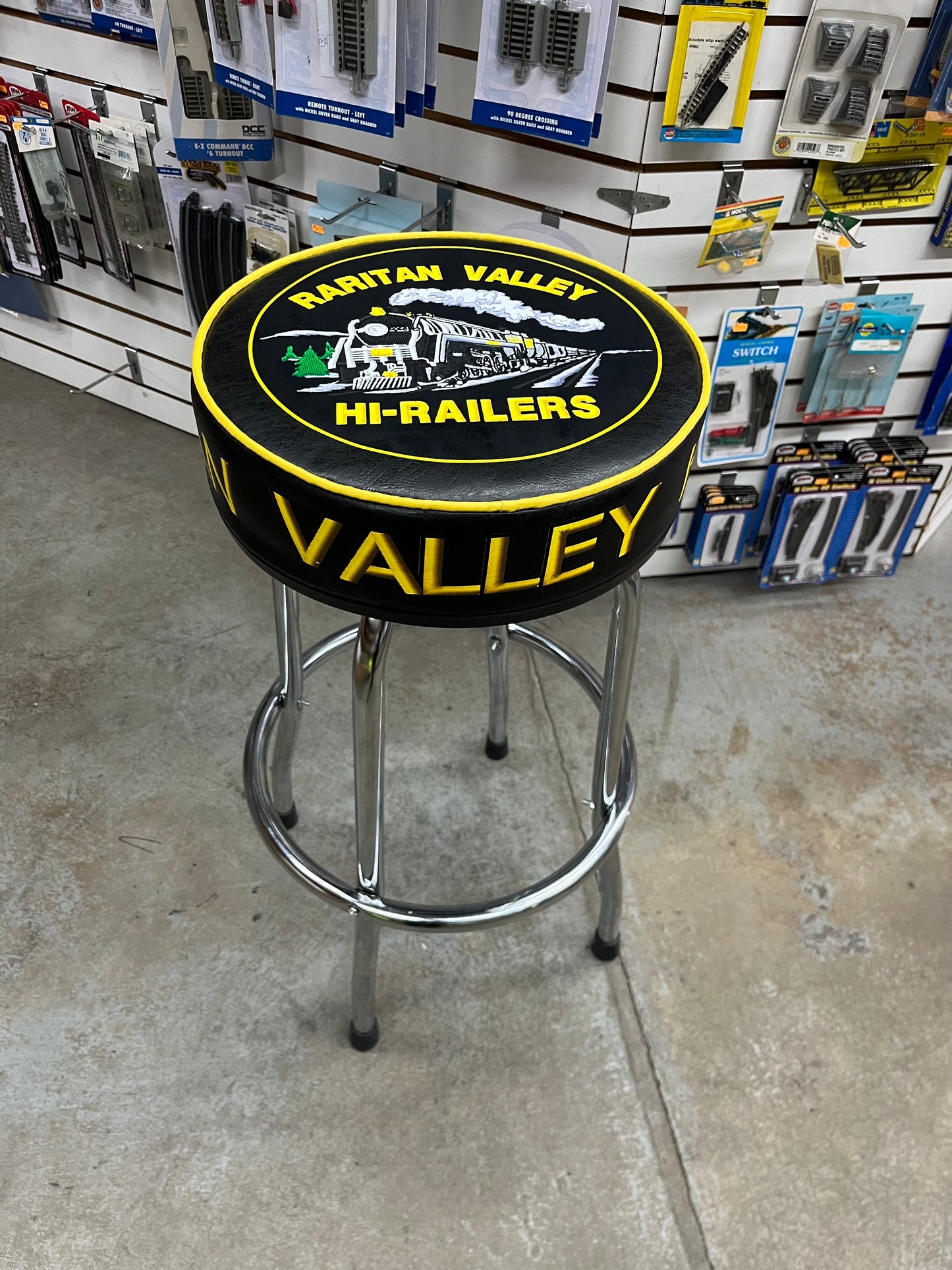 RARITAN VALLEY HI RAILERS