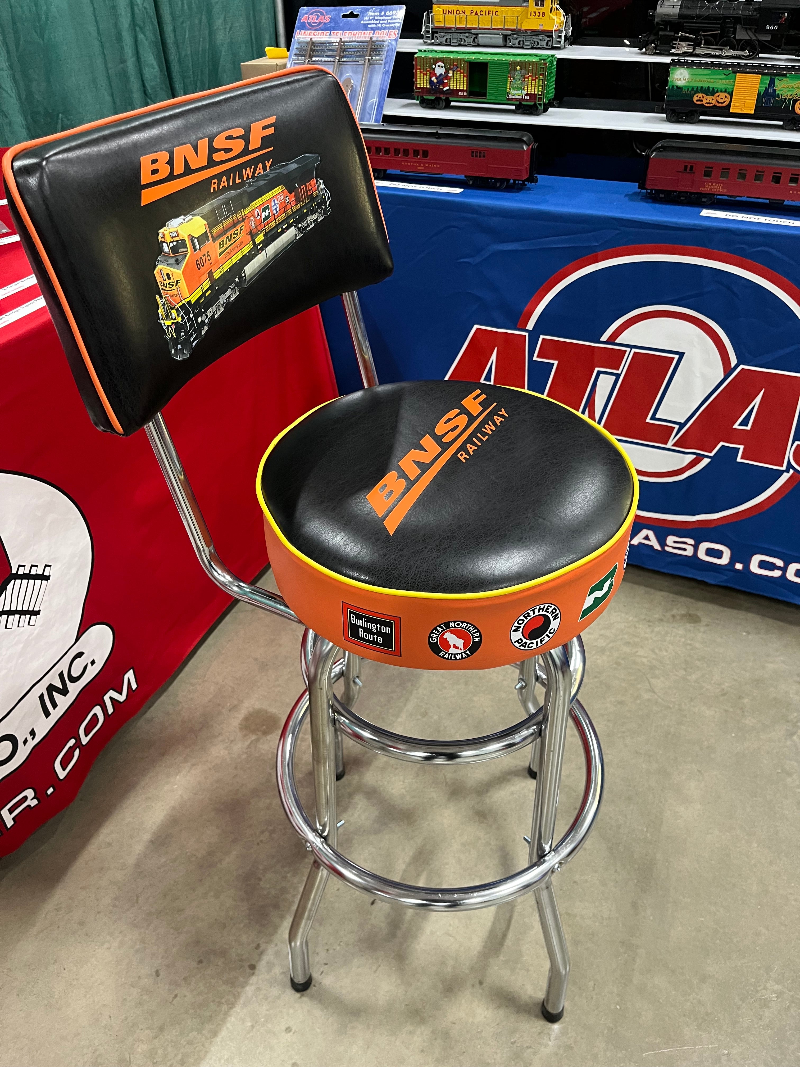 BNSF 25TH ANNIVERSARY YARD MASTER TRAIN SEAT